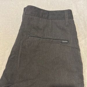 Men’s volcom shorts